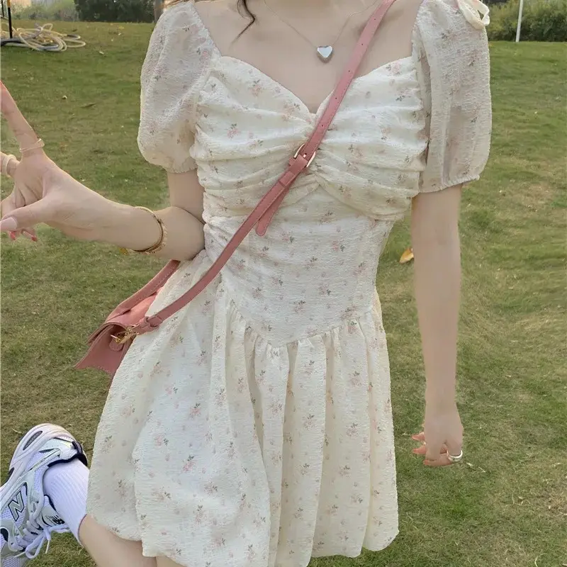 Women Dresses French Bubble Sleeves Lace-up V-neck Waisted Chiffon Dress Sweet Super Immortal Fragmented Flower Dress
