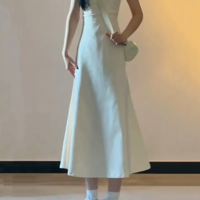 White square neck short sleeved dress for children's summer 2025 new style French temperament hip hugging long skirt
