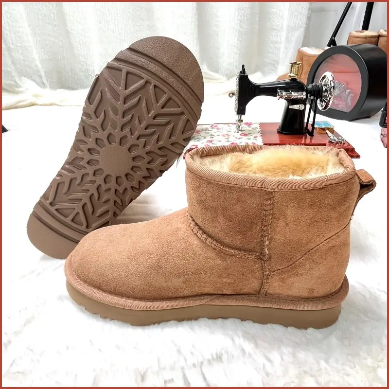 Men's and women's sheepskin and wool integrated snow boots, real leather and fur, winter thick and warm boots for women