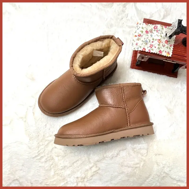 High quality wool women's boots, waterproof and glossy leather snow boots, pure wool warm high top low top flat bottom