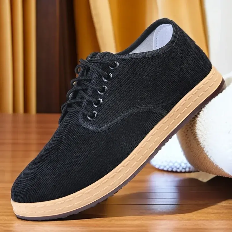 Old Beijing cloth men spring and autumn lightweight soft soled men's shoes black anti slip casual shoes lace up dad shoes