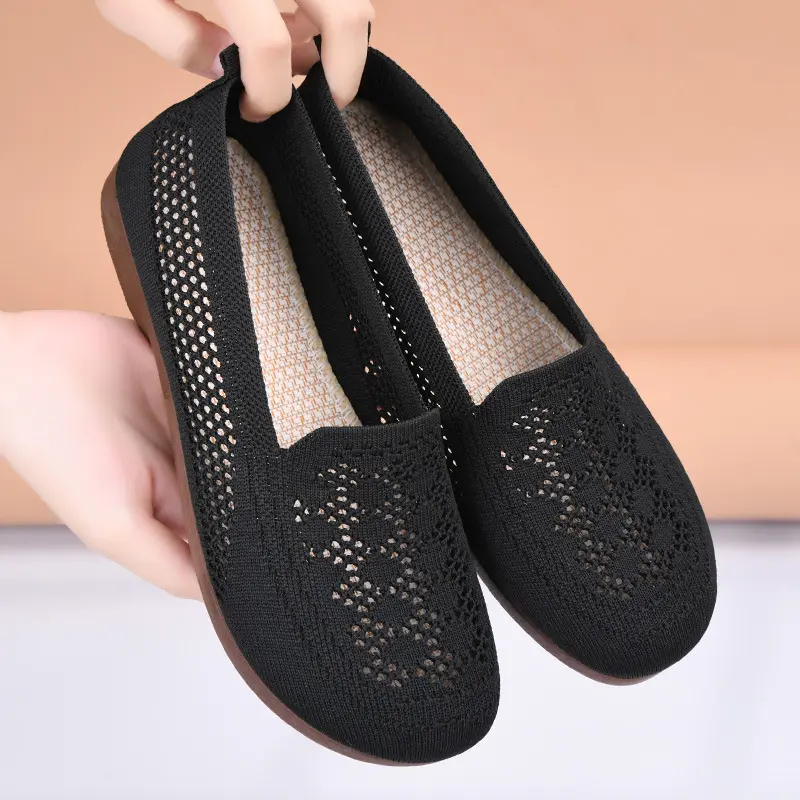 Women's summer new mesh shoes with soft sole and shallow mouth, lazy casual shoes, breathable mesh fabric, mother's shoes