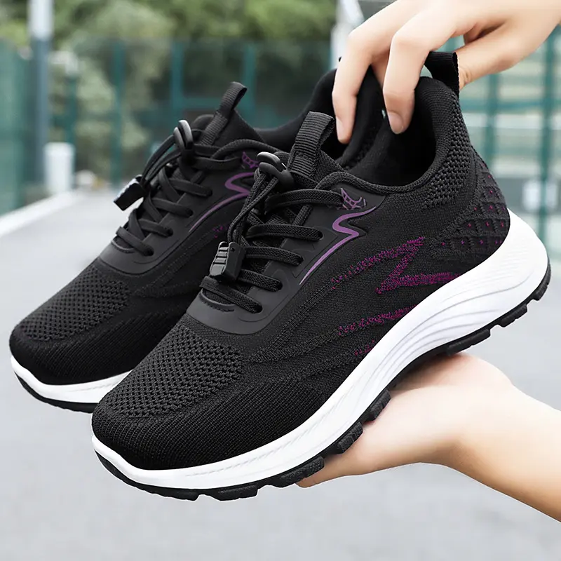 Walking shoes for women's spring 2024 sports have a textured, breathable, comfortable and high-quality single shoe trend