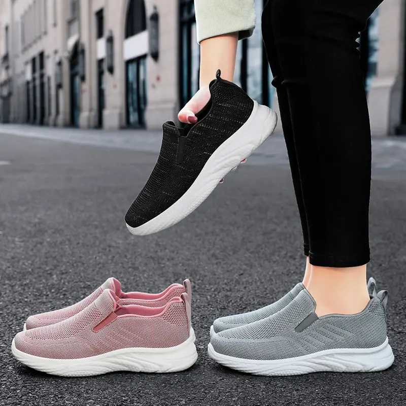 Women's spring pink new breathable walking shoes, casual and simple women's single shoes, soft soled women's cloth shoes