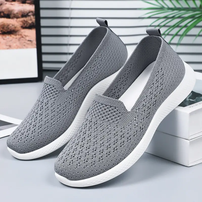 2025 Children's Spring New Knitted Casual Single Shoes Soft soled Breathable Minimally Casual Flat Shoes Mom Shoes Women