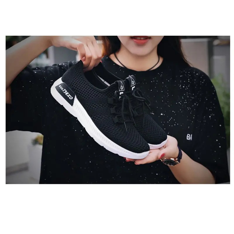 Versatile Sports Shoes Casual Style Fashionable Trend Running Commuting  One Foot Kick New  Women's Sports Shoes Launched