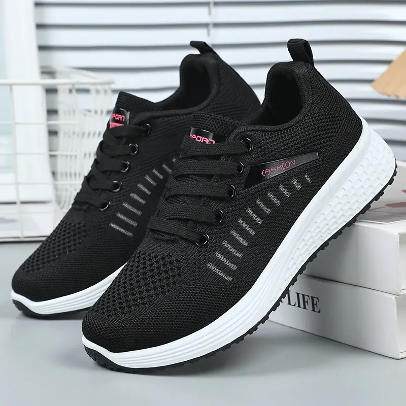 Women's Summer New Style of Shoes Breathable Mesh Shoes for Outdoor Wear Versatile Soft Sole Non Tiring Sports Shoes
