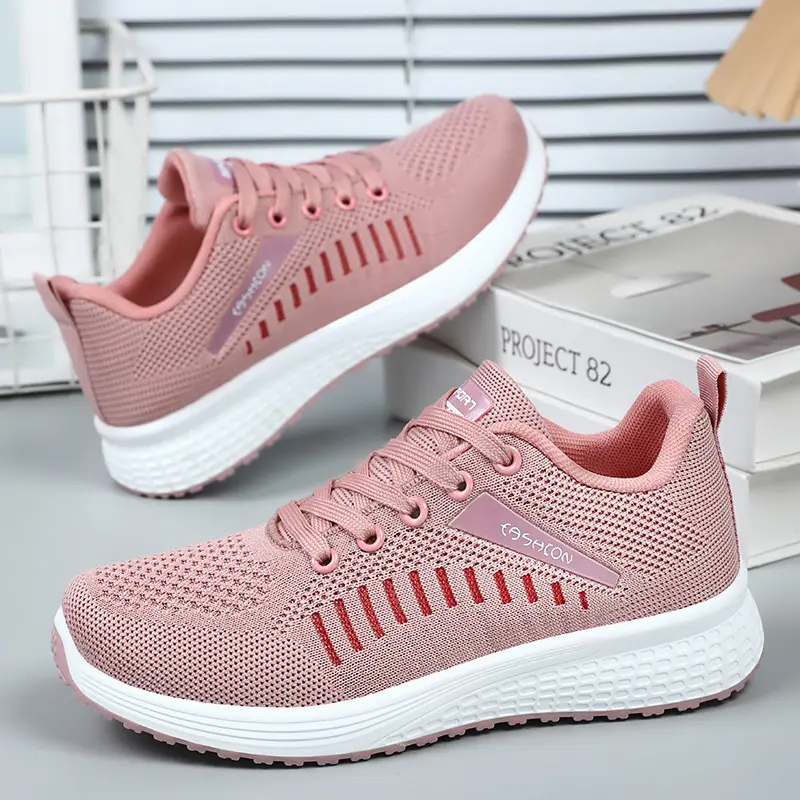 Women's Summer New Style of Shoes Breathable Mesh Shoes for Outdoor Wear Versatile Soft Sole Non Tiring Sports Shoes
