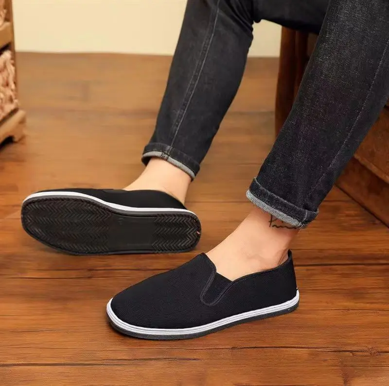 Classic and comfortable soft sole, one foot pedaling tire sole, old Beijing cloth shoes, casual and lazy work shoes39-44