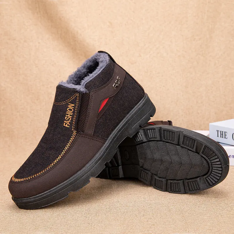Step on middle-aged and elderly men's cotton shoes winter thickened warm cloth shoes men's casual thick soled snow boots39-44