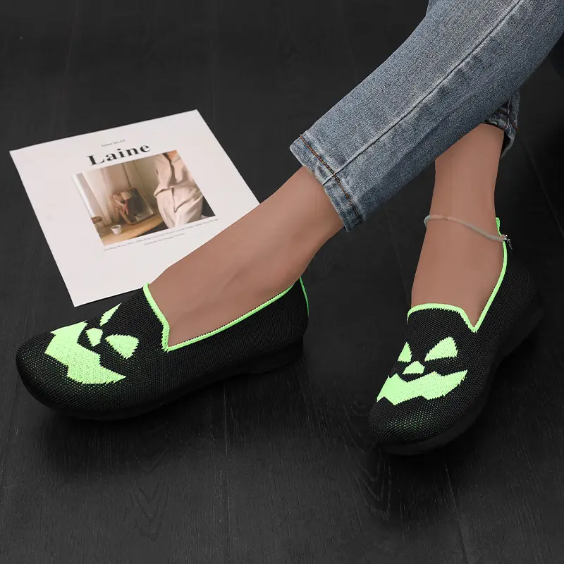 2024 New Women's Shoes Halloween Pumpkin Casual Flat Shoes Single Lightweight, Breathable, Fashionable Cloth Shoes