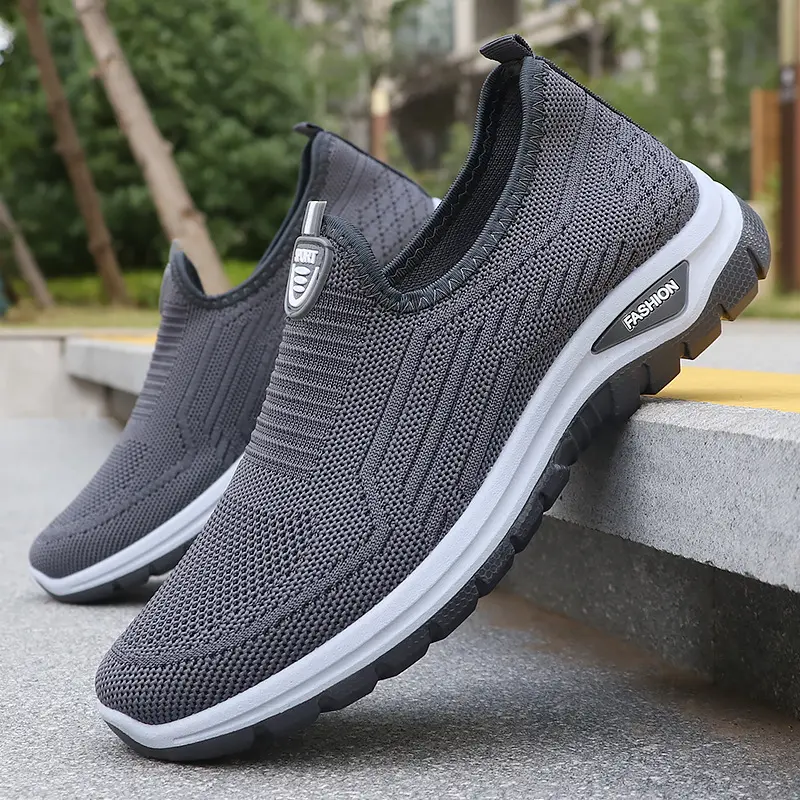 Summer New Men's Casual and Comfortable Daily Mesh Cloth Shoes, Breathable and Casual Polyurethane Outsole  Sports Shoes