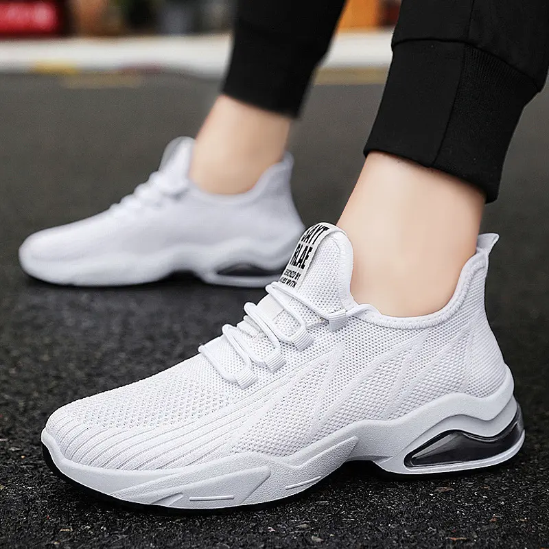 Men's 2025 New Trendy Soft Sole Running Shoes Lightweight Air Cushioned Men's Shoes Casual Versatile Sports Shoes Men's