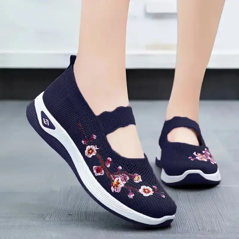 2024 Summer New Shallow Embroidered Single Shoes, One Step Breathable Casual Shoes for Women, Cloth Shoes