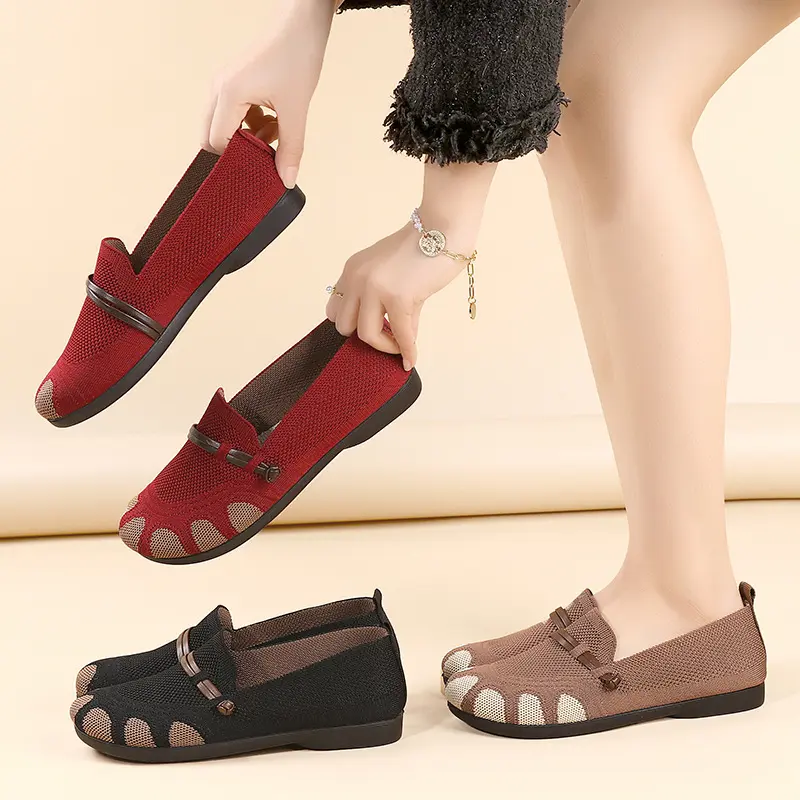 Women's shoes 2025 spring/summer new style shallow mouth flat bottom mother's shoes breathable mesh shoes comfortable loafers