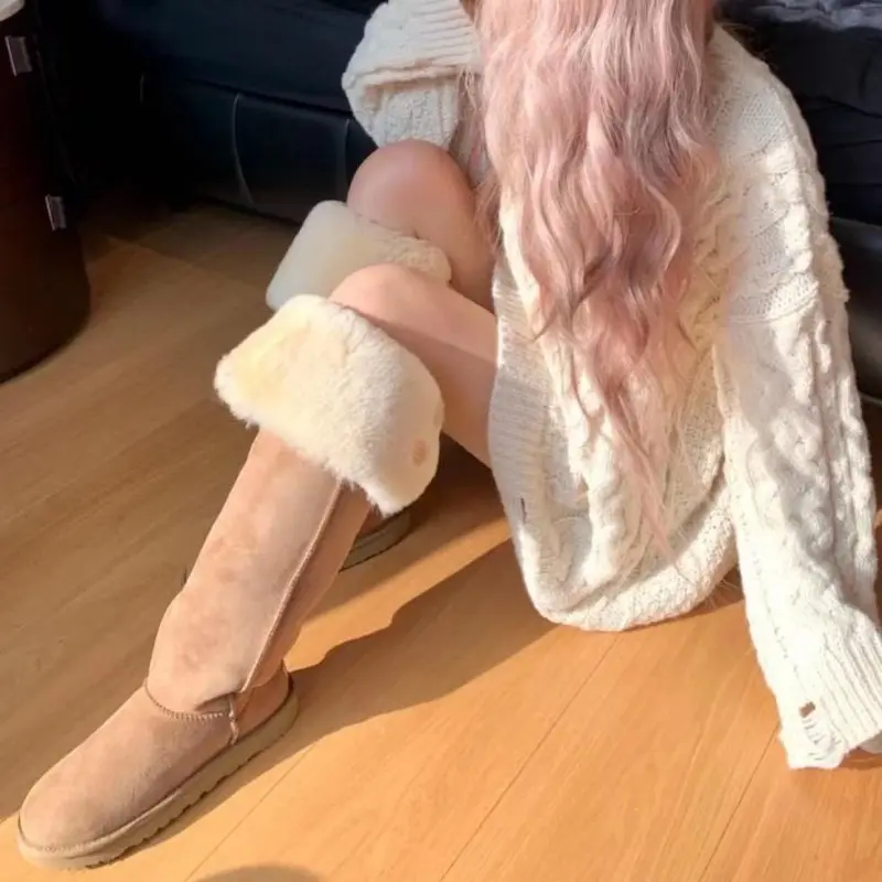 Winter women's boots over the knee long boots, super high tube sheepskin integrated snow boots, winter outdoor insulation