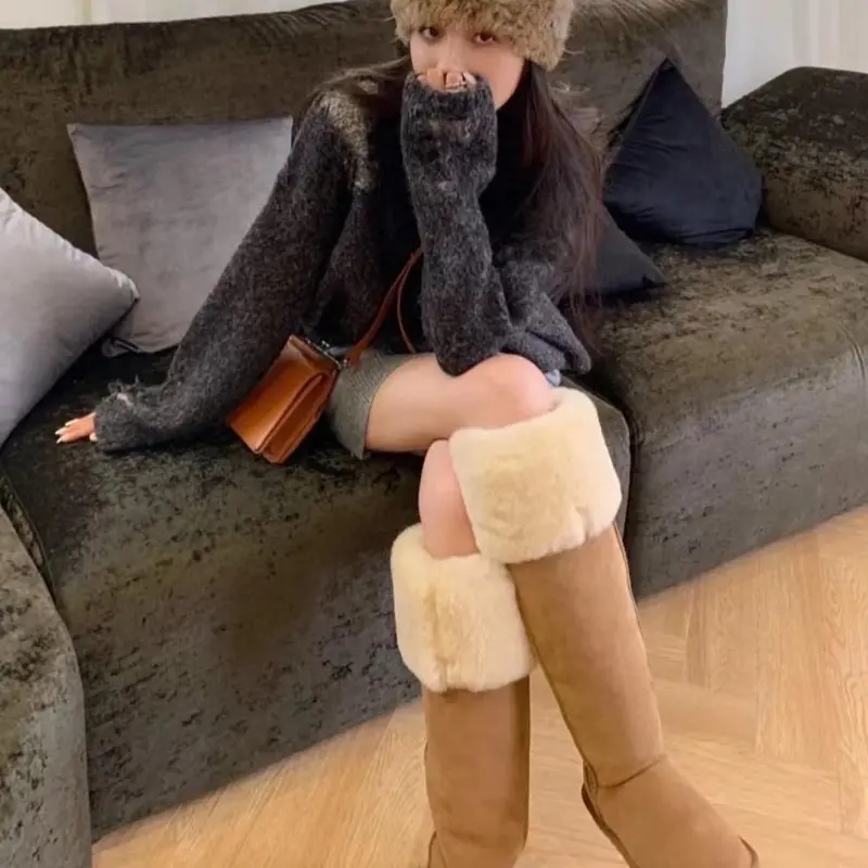 Winter women's boots over the knee long boots, super high tube sheepskin integrated snow boots, winter outdoor insulation