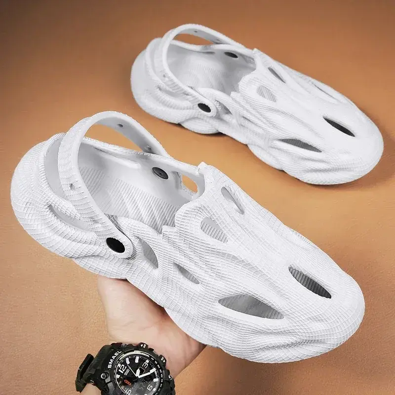Lightweight Beach Shoes 35-45 Plus Size Platform Shoes Breathable Men Slippers Comfortable Mens Sandals Non-slip Garden Shoes