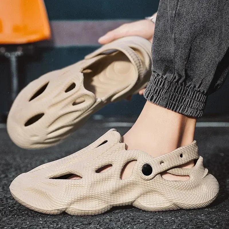 Lightweight Beach Shoes 35-45 Plus Size Platform Shoes Breathable Men Slippers Comfortable Mens Sandals Non-slip Garden Shoes