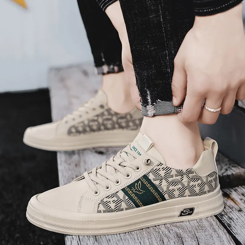 New Shoes for Men Leather Casual Shoes Spring New Style Fashion Striped Lace-Up Loafers Leisure Flat Shoes zapatos casuales
