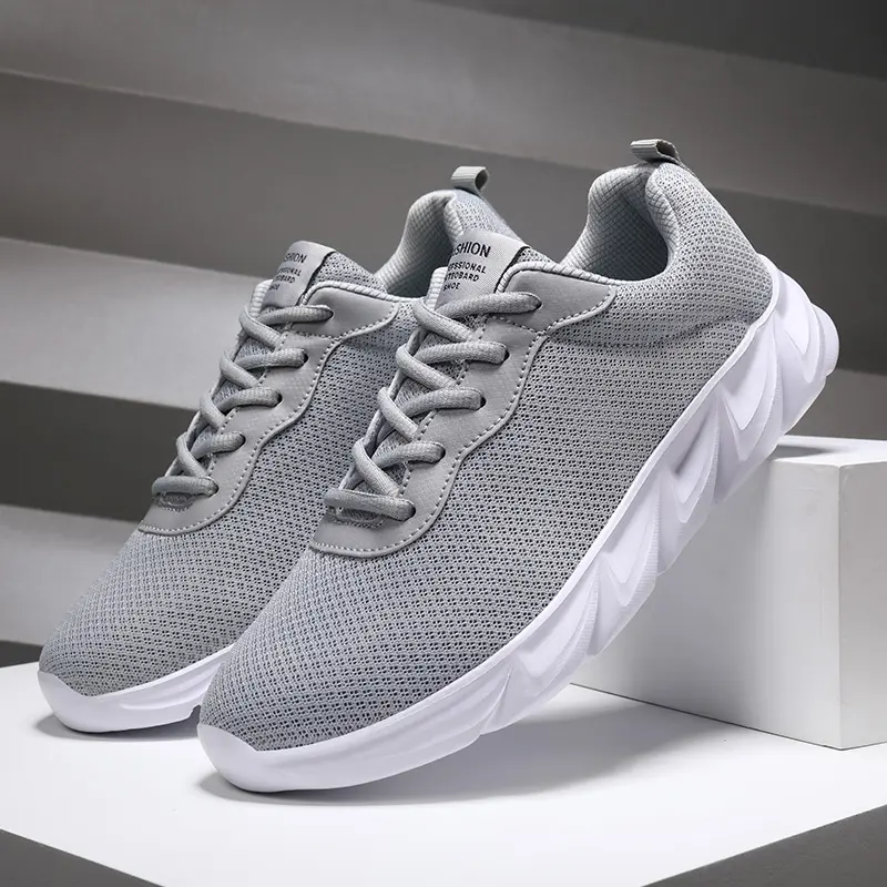 Original Men Running Walking Mesh Shoes Fashion Casual Sneakers Outdoor Breathable Athletic Gym Lightweight Men Tennis Footwear