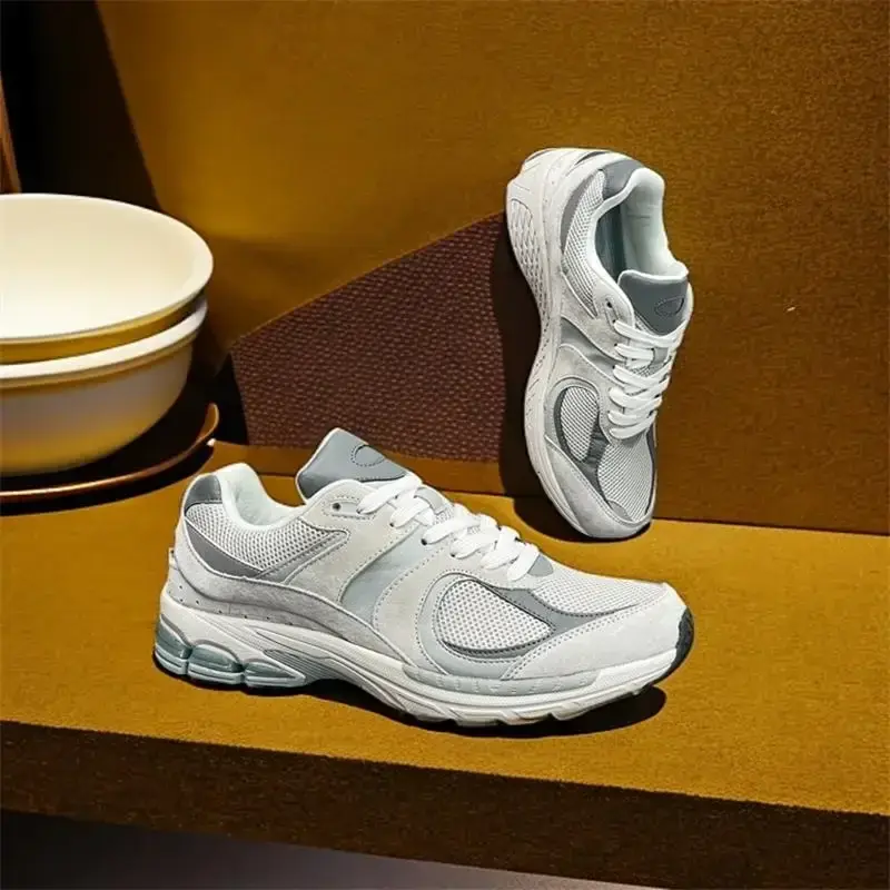Mesh Soft Sole Shock-Absorbing Casual Running Footwear for Women Summer Breathable Sports Shoes 2025 Breathable Men's Shoes