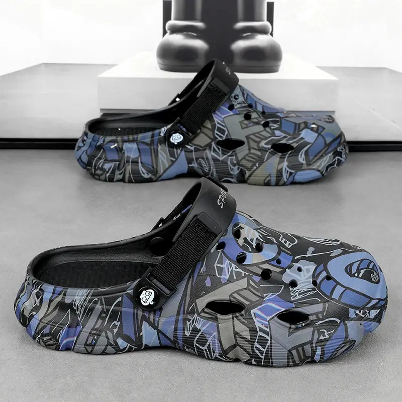 Men Slippers Mens Shoes Big Size 40-45 New EVA Soft-soled Sandals Summer Indoor Outdoor Garden Clogs Walking Beach Shoes