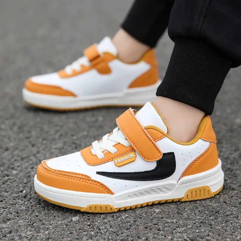 Fashion Breathable Soft Children Sport New Leather Kids Running Shoes Youngsters Casual Walking Student Fashion Sneakers