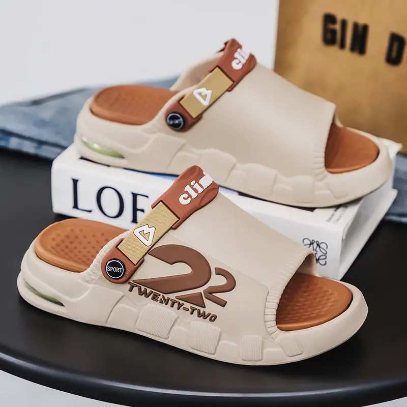 New Men Slippers Summer EVA Soft-soled Platform Slides Sandals Indoor Outdoor Walking Beach Shoes Flip Flops Mens Shoes