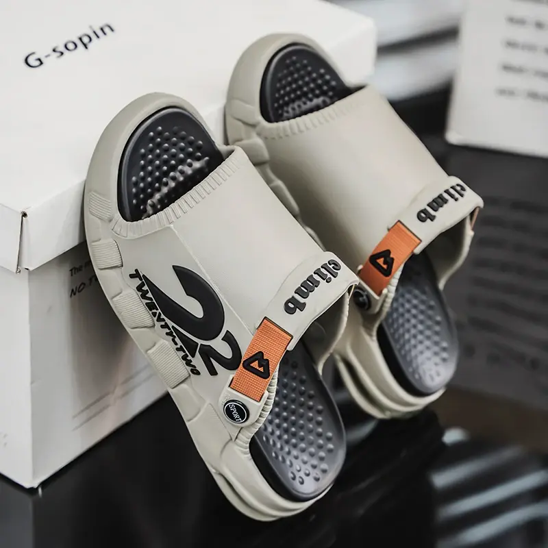 New Men Slippers Summer EVA Soft-soled Platform Slides Sandals Indoor Outdoor Walking Beach Shoes Flip Flops Mens Shoes