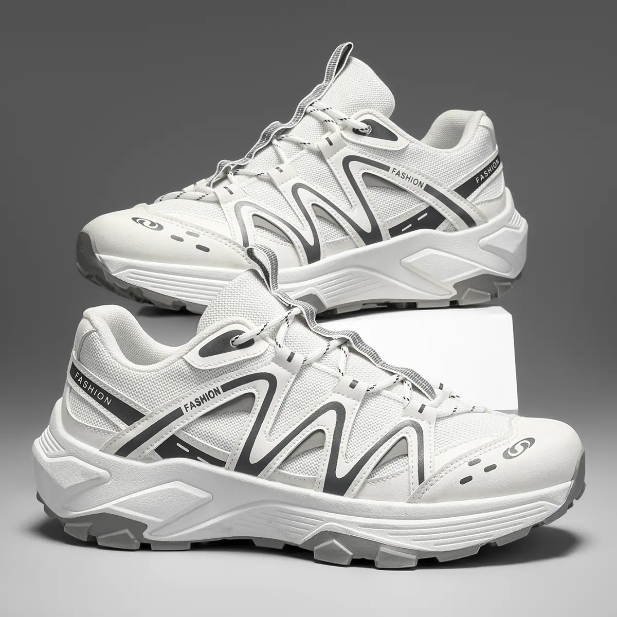 2025 Hiking Shoes Men's Spring Outdoor Sports Hiking Shoes Hunting Shoes Trend Shoes Hiking Cross-country Sneakers Ankle Boots