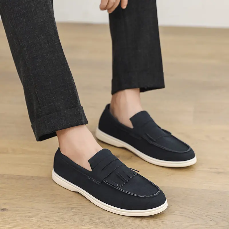 Men Loafers Business Shoes Suede Leather Soft Sole Male Casual Shoes Retro Flat Dress Shoes Moccasins Designer Slip on Men Shoe