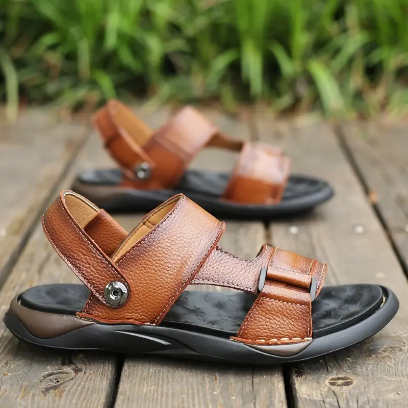 New Summer Design Dad Soft Sole Outer Wear Beach Sandals Rubber Outsole Men's Casual Trendy Genuine Leather Slippers 2025