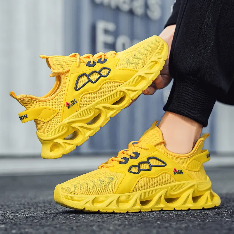 2025 Unisex Running Shoes Men Women Lightweight Mesh Breathable Comfortable Flat Soft Tennis Shoes Summer Lace-up Sneakers Man