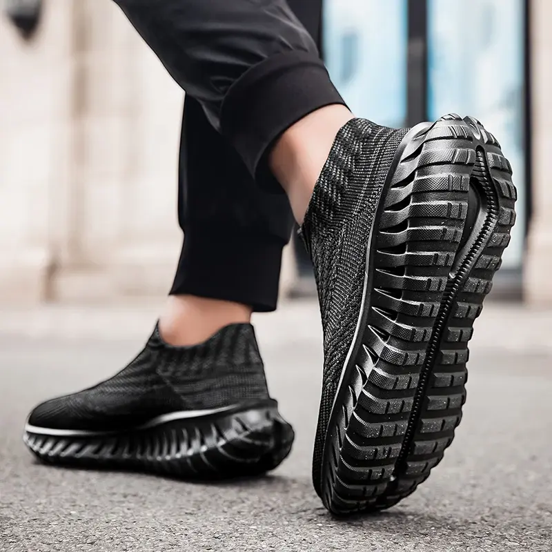 Men Women Shoes Fashion Light Casual Shoes Slip-on Plus Size Couple Shoes 2025 Summer Comfortable Sneakers for Men Women