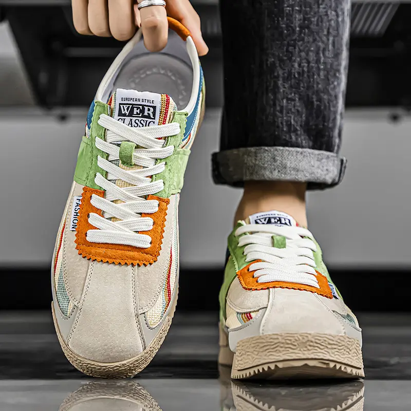 Men's Classic Running Shoes Lace Up Soft Sole Walking Shoes Breathable Flat Bottom Sports Shoes Couple Casual Shoes Tennis Shoes