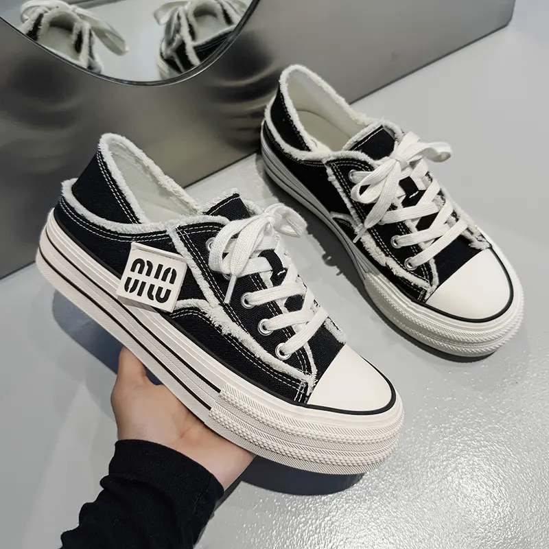 New Casual Height Increasing Platform Canvas Shoes Men Summer Outer White Sneakers Slipper Slip on Sandals Vulcanize Shoes