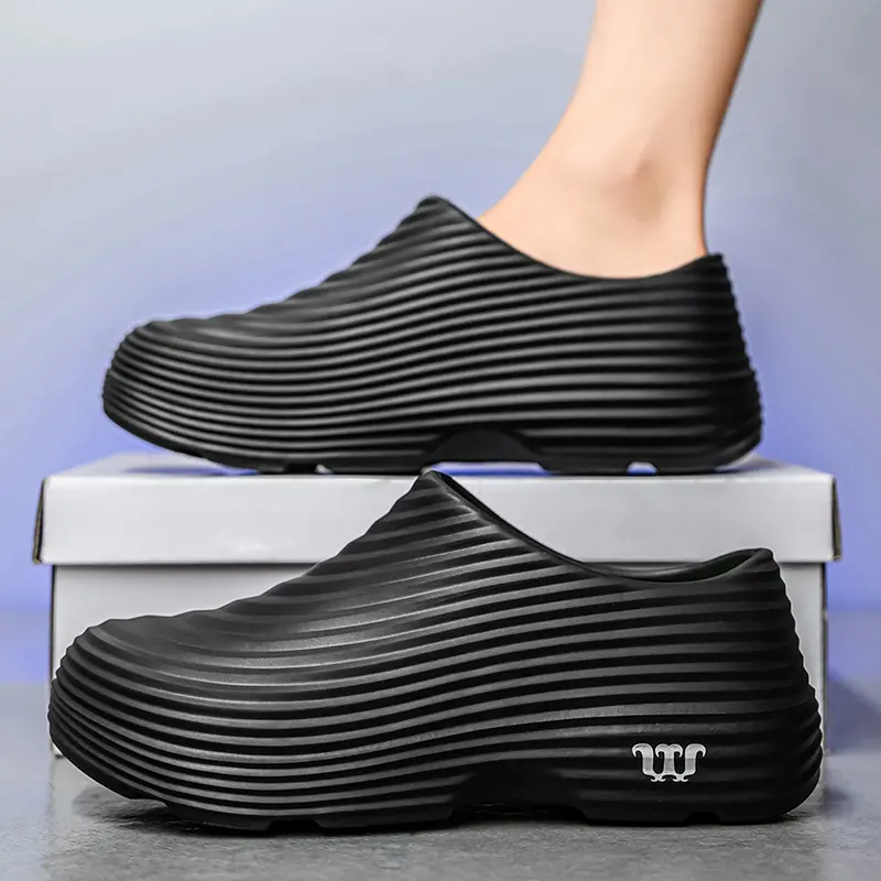 Summer Chef Shoes Anti Slip and Oil Proof Work Shoes Lazy Slippers Casual Trendy Slippers One Step Fashion Shoes Sports Shoes
