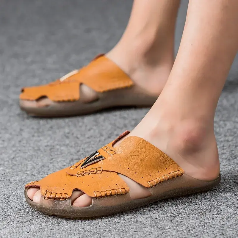 Outdoor Sandals Leather Breathable Hollow Out Slippers Quick Drying Casual Shoes Beach Sandals Size 38-48 3 Colors Unisex Men