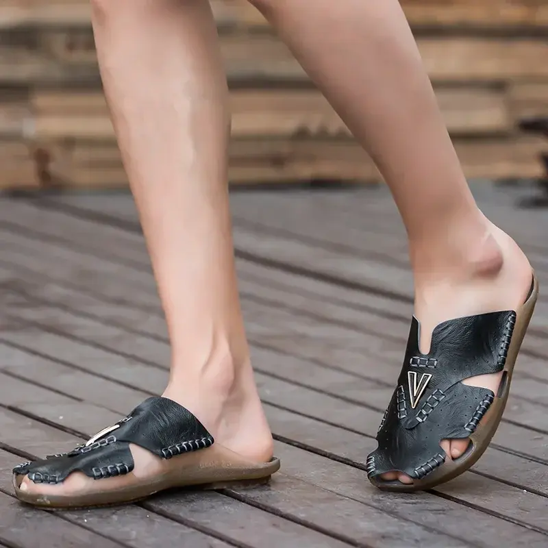 Outdoor Sandals Leather Breathable Hollow Out Slippers Quick Drying Casual Shoes Beach Sandals Size 38-48 3 Colors Unisex Men