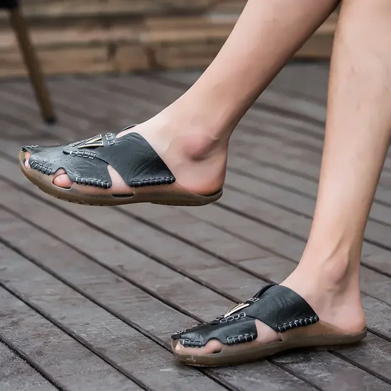 Outdoor Sandals Leather Breathable Hollow Out Slippers Quick Drying Casual Shoes Beach Sandals Size 38-48 3 Colors Unisex Men