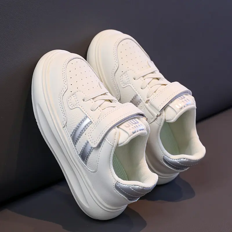 Children's Breathable Sneakers Toddler Outdoor Sneakers Kids Fashion Design Black White Non-slip Casual Shoes for Boys Girls