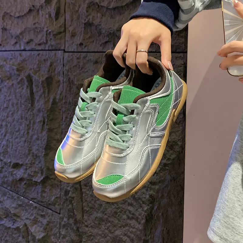 New 2024 Women Casual Walking Shoes Summer Flat Lace Up Leather High Quality Sneakers Fashion Flat-Bottomed Female Gump Sneakers