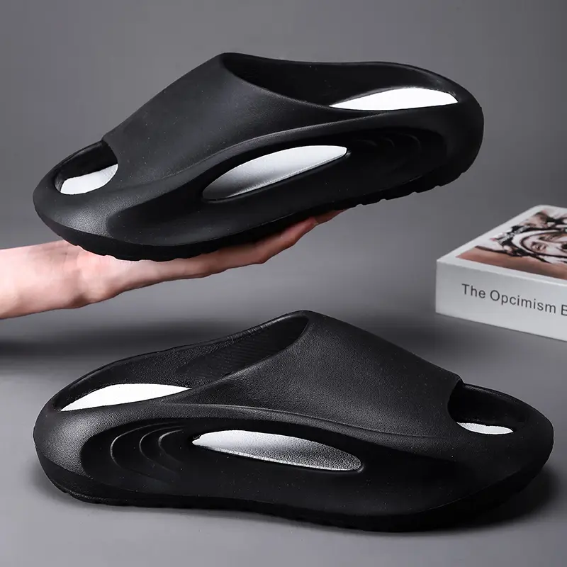 Slippers for Men and Women Summer Thick Bottom Eva Step on The Poop Feeling Outside Wear Non-slip Casual Bathroom Slippers