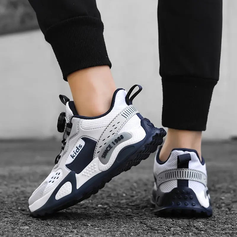 Boys Girls Lightweight Running Shoes Summer Breathable Mesh Sneakers for Kids Comfortable Walking Shoes Children Casual Shoes