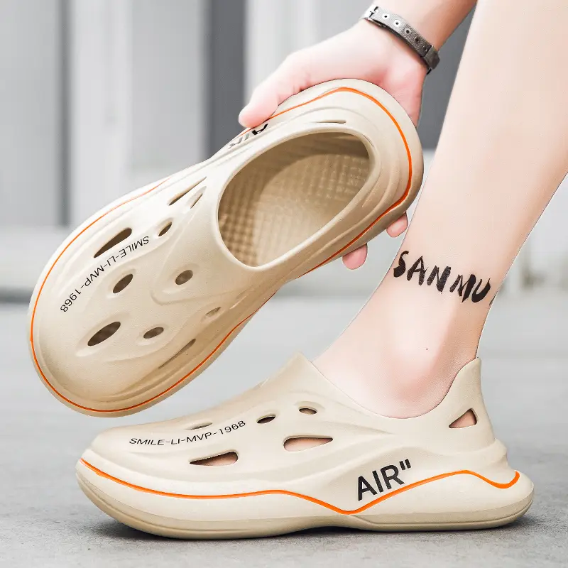 2025 Summer New Light Sandals EVA Soft Sole Thick Sole Increase Shoes Men's Non-slip Trend Korean Version of Baotou Beach Shoes