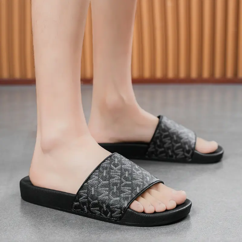 Summer Slippers for Men Women Eva Soft Bottom Slippers Indoor House Slides Flat Sandals Outdoor Beach Shoes Man Flip Flops 2025