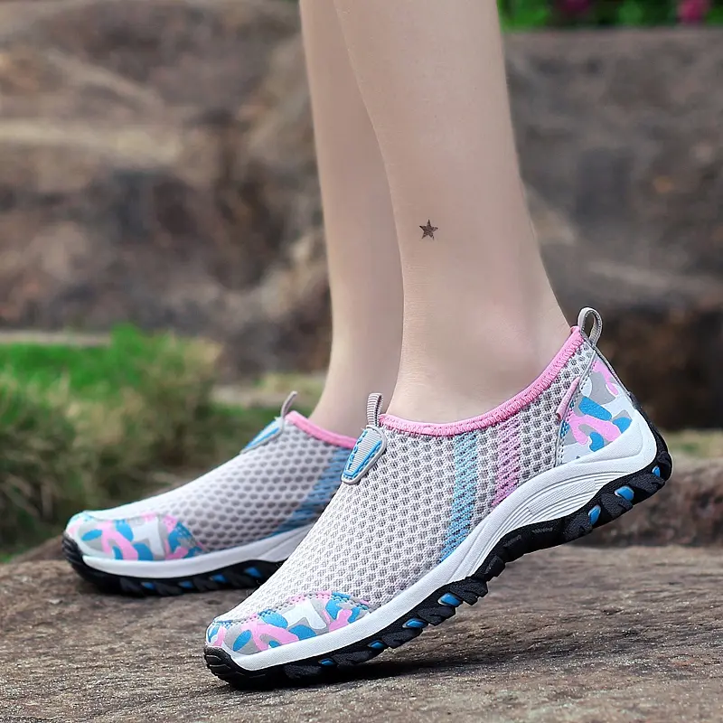Fashion Summer Shoes Men Casual Shoes Mesh outdoor Breathable Slip-on Flats Men Sneakers Comfortable Water Loafers Zapatillas
