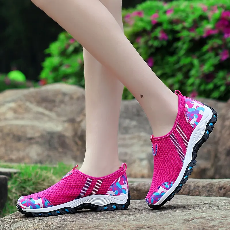 Fashion Summer Shoes Men Casual Shoes Mesh outdoor Breathable Slip-on Flats Men Sneakers Comfortable Water Loafers Zapatillas