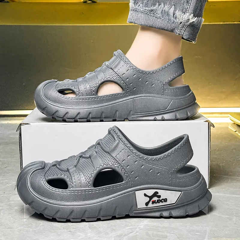 New 2025 Men's Outdoor Sports Soft Leather Slip-On Casual Shoes Summer Breathable Comfortable Beach Sandals EVA Sole Leisure